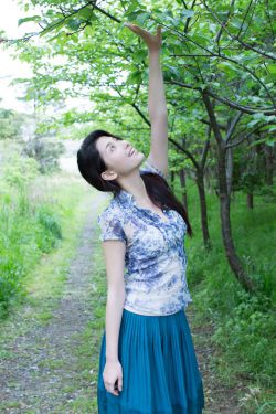 暗通款曲